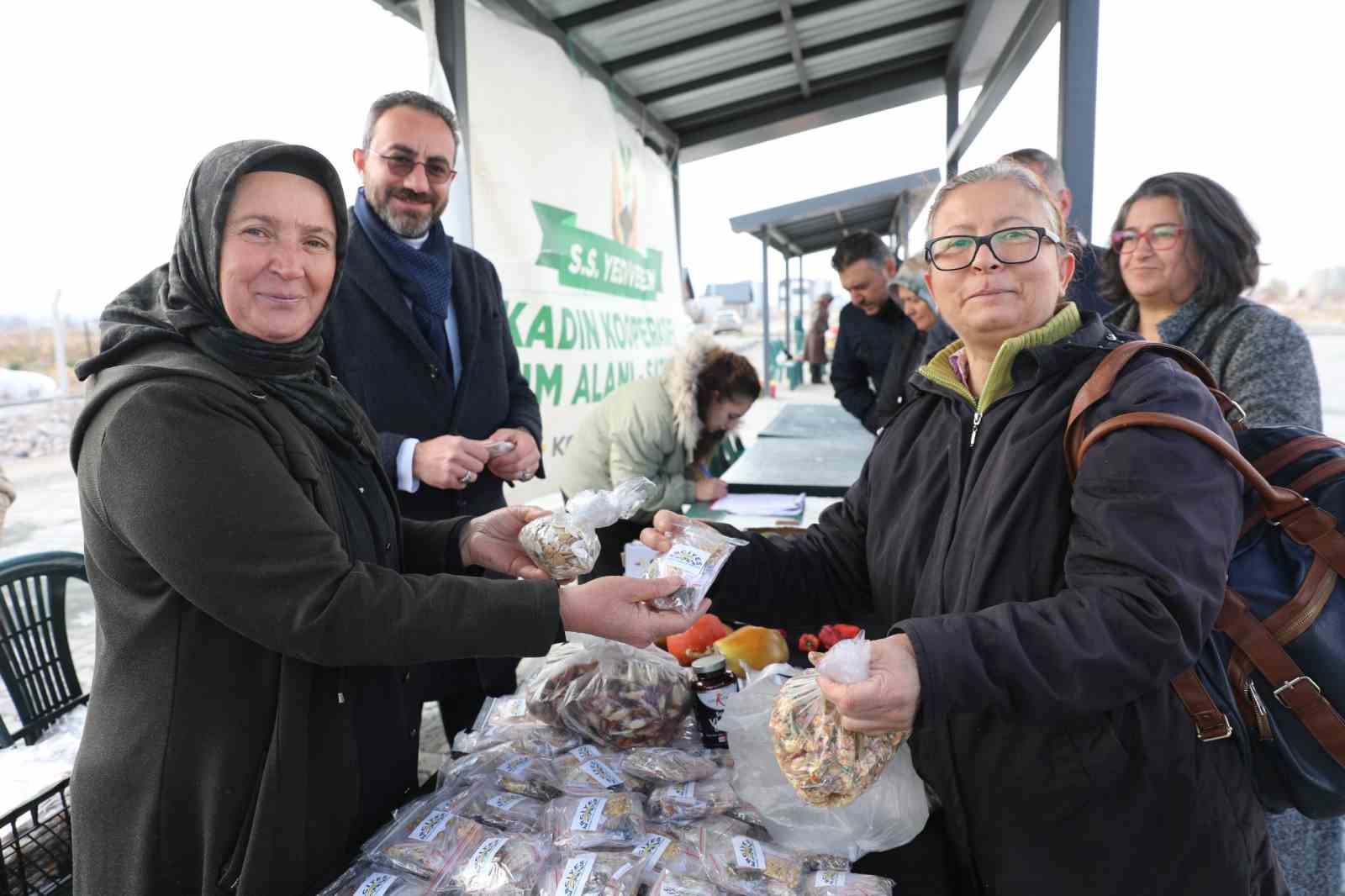 Başkan Çolakbayrakdar: "Ata tohumları, geleceğe bırakacağımız en kıymetli millî mirasımızdır"

