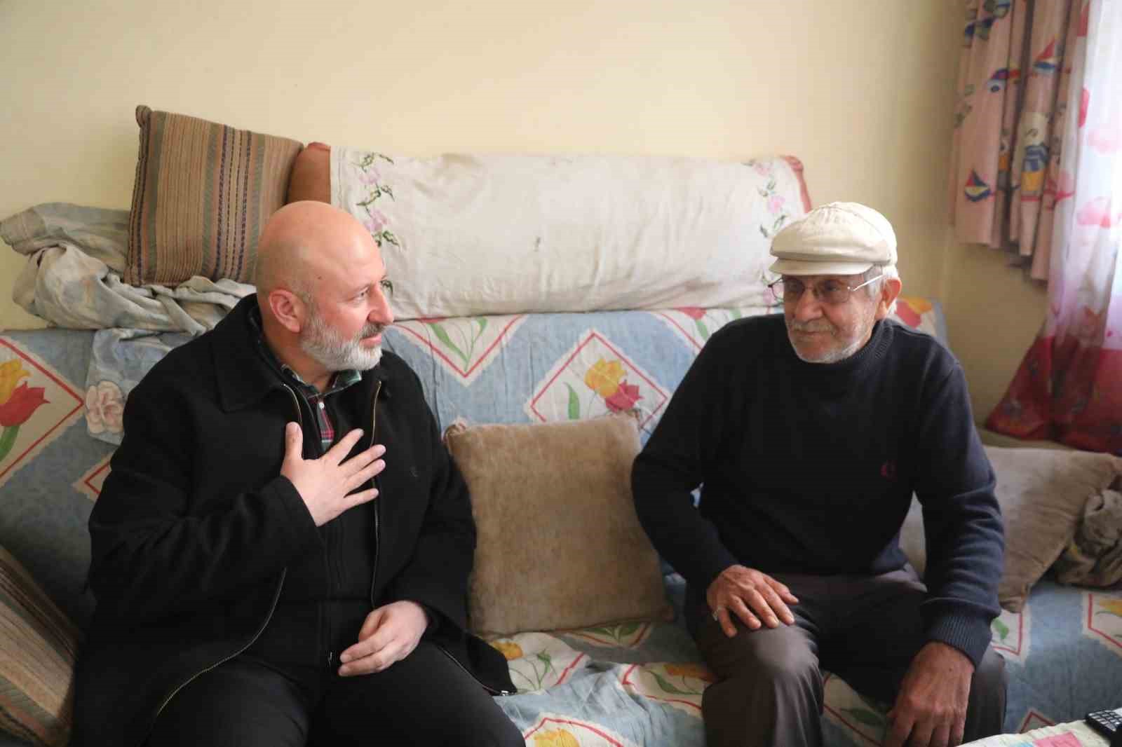 Başkan Çolakbayrakdar: "Büyüklerimizin hayır duası, bizim en büyük gücümüzdür"
