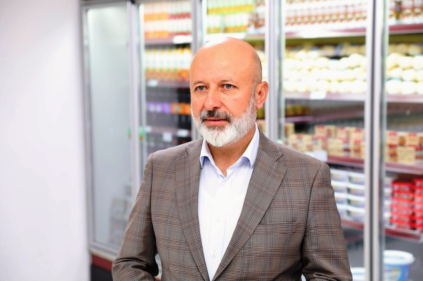 Başkan Çolakbayrakdar: "Gönüllere dokunan belediyecilikle çalınmadık kapı, girilmedik gönül bırakmayacağız"
