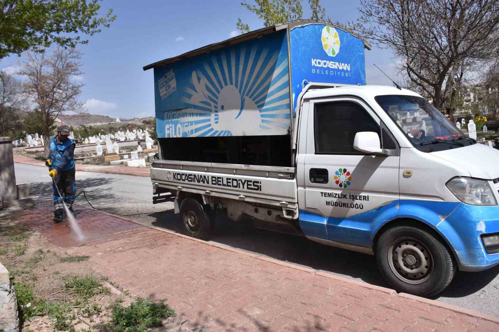 Başkan Çolakbayrakdar: "Hemşehrilerimizin huzurlu bir bayram geçirmeleri için çalışıyoruz"
