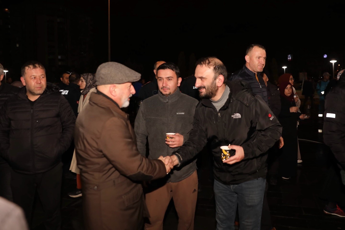 Başkan Çolakbayrakdar: "Hemşehrilerimizle Ramazan’ın güzelliklerini paylaşıyoruz"
Başkan Çolakbayrakdar: "Hemşehrilerimizle Ramazan’ın güzelliklerini paylaşıyoruz"