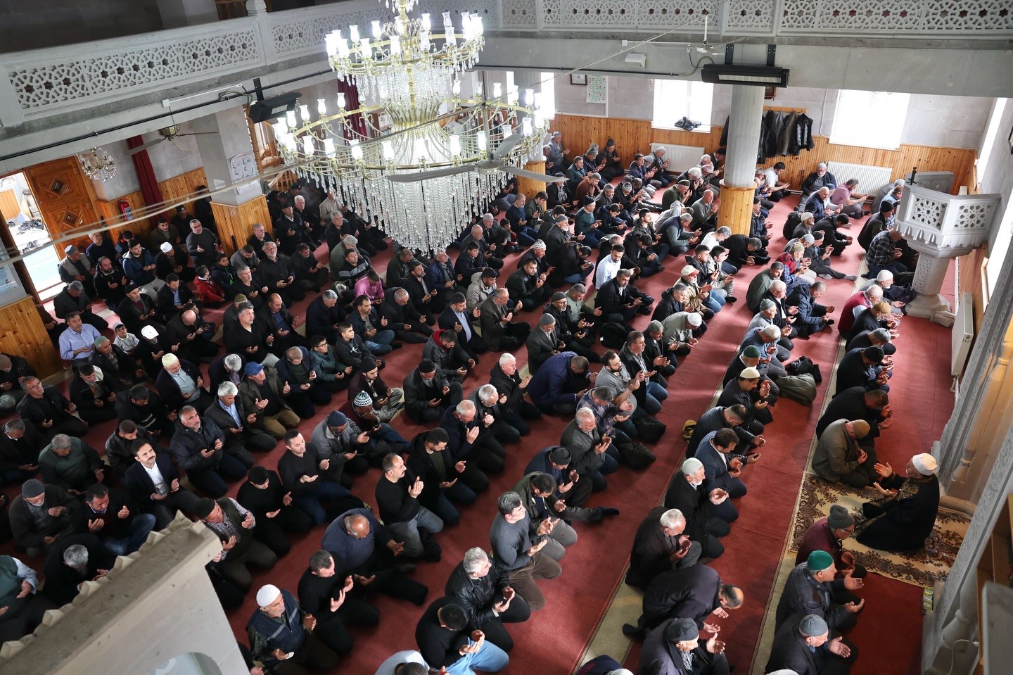 Başkan Çolakbayrakdar: "Hizmetlerimizle kırsalın değerine değer katıyoruz"
