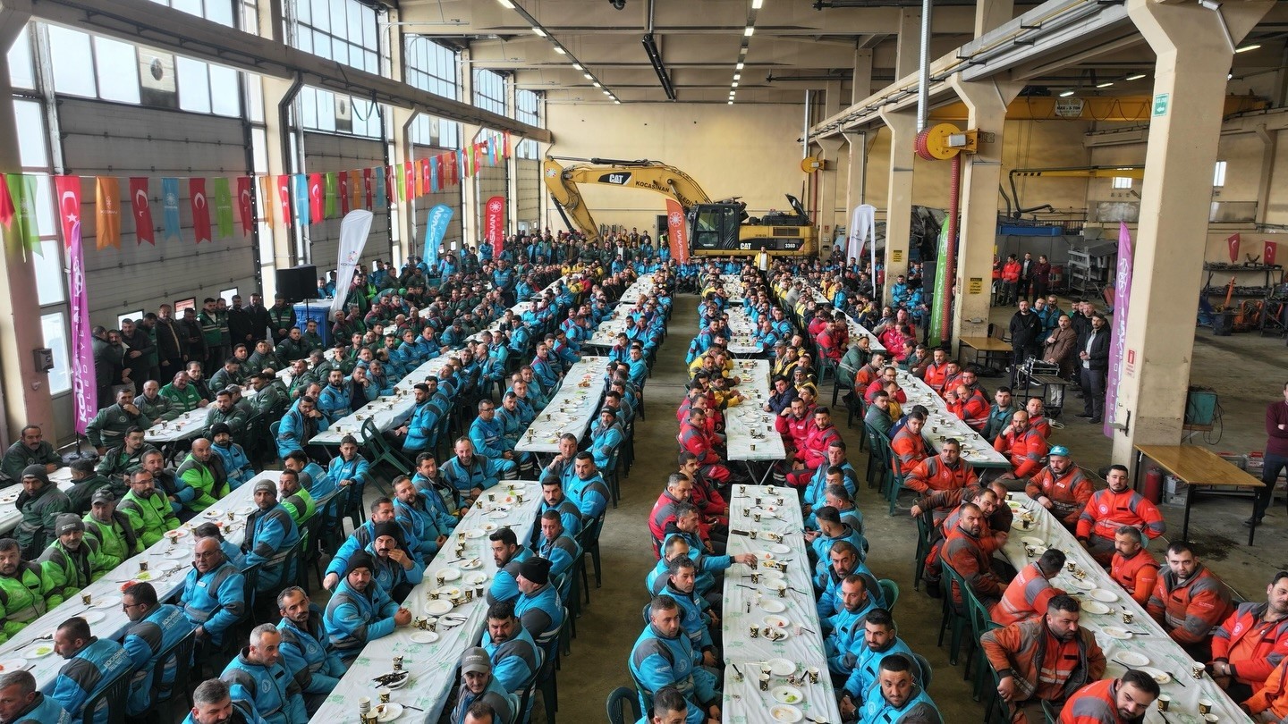 Başkan Çolakbayrakdar: "Huzur iklimi en büyük nimetimiz"
