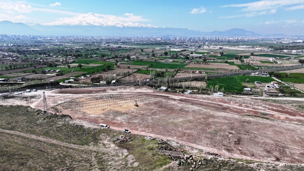 Başkan Çolakbayrakdar: "Kendi enerjisini üreten örnek ve sayılı belediyelerden biri olacağız"
