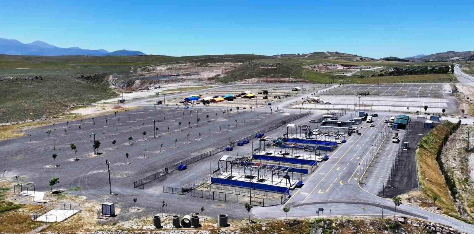 Başkan Çolakbayrakdar: "Kurban hizmetinde öncü, Türkiye’de sayılı belediyeyiz"
