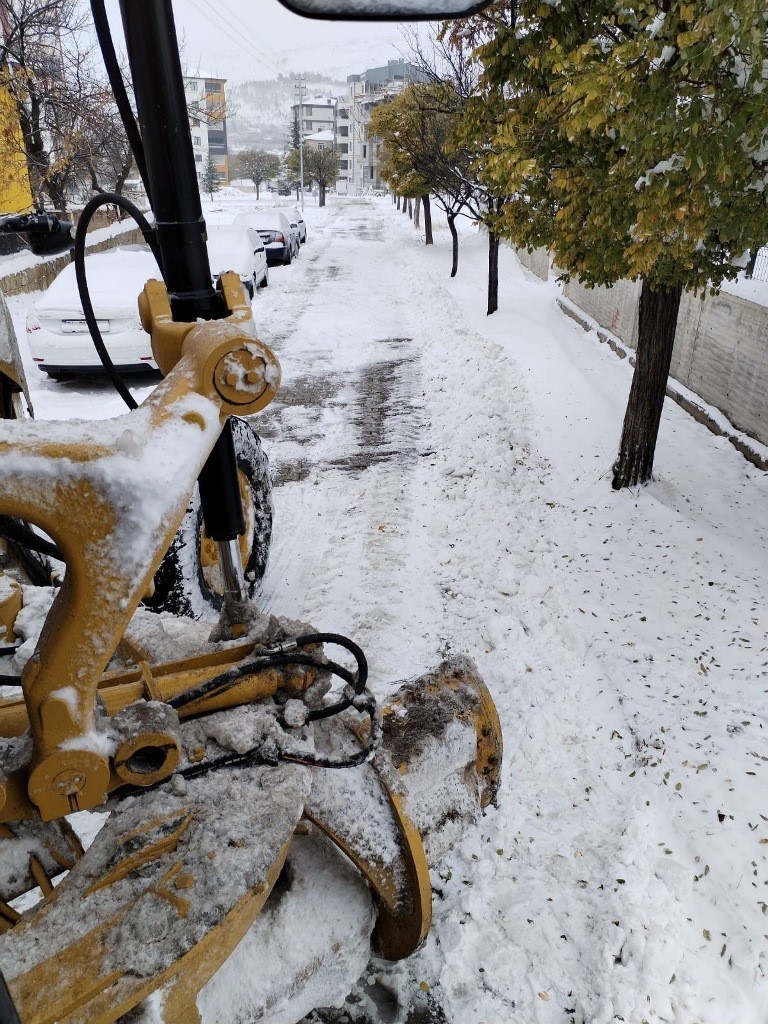 Başkan Çolakbayrakdar: "Modern araçlarımızla Kocasinan’ın her noktasındayız"
