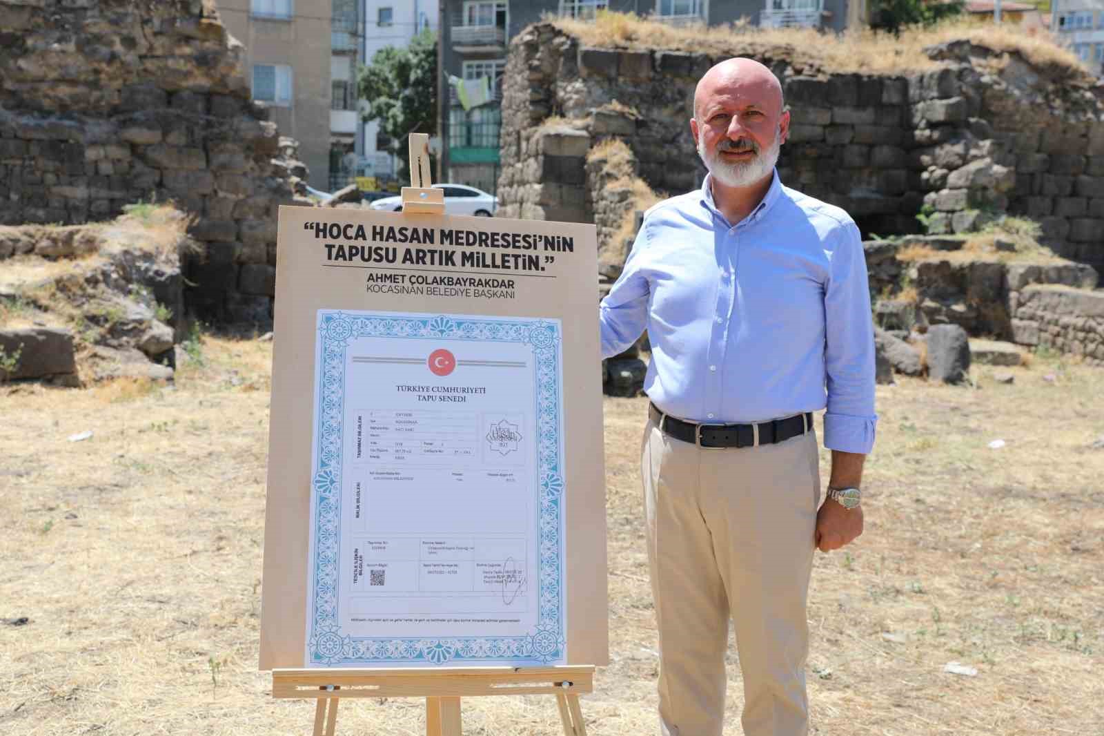 Başkan Çolakbayrakdar: "Şehrimizin ilk medresesi, şehir akademisi kimliğiyle yeniden hayat bulacak"
