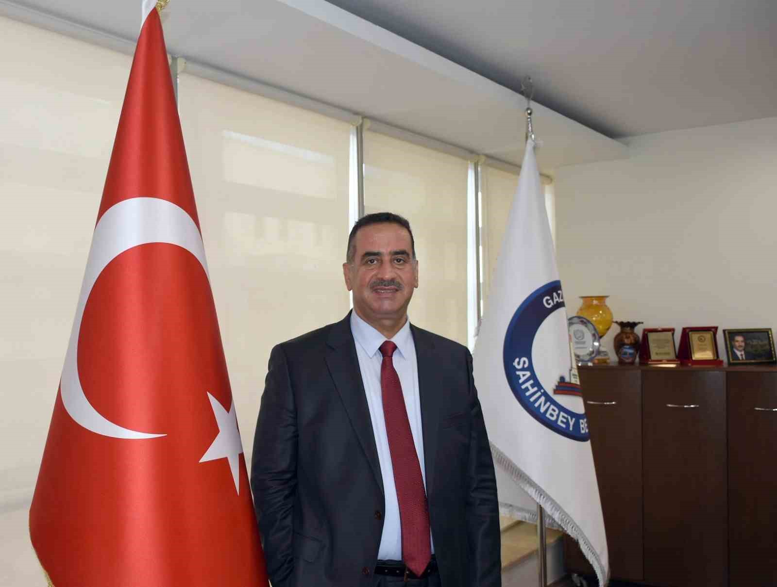 Başkan Cuma Güzel, Polis Haftasını kutladı
Başkan Cuma Güzel, Polis Haftasını kutladı