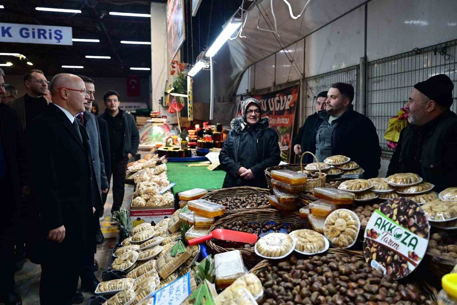 Başkan Davut Gürkan: "İyi ki AK Parti var, iyi ki Cumhurbaşkanımız Recep Tayyip Erdoğan var"
Başkan Davut Gürkan: "İyi ki AK Parti var, iyi ki Cumhurbaşkanımız Recep Tayyip Erdoğan var"