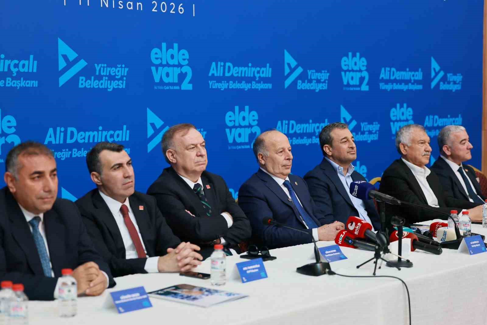 Başkan Demirçalı, 2 yıllık hizmet sürecini değerlendirdi
Başkan Demirçalı, 2 yıllık hizmet sürecini değerlendirdi