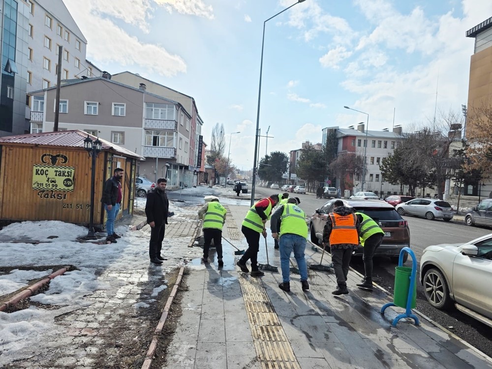 Başkan Demir’den temizlik çağrısı; "Ardahan hepimizin"
