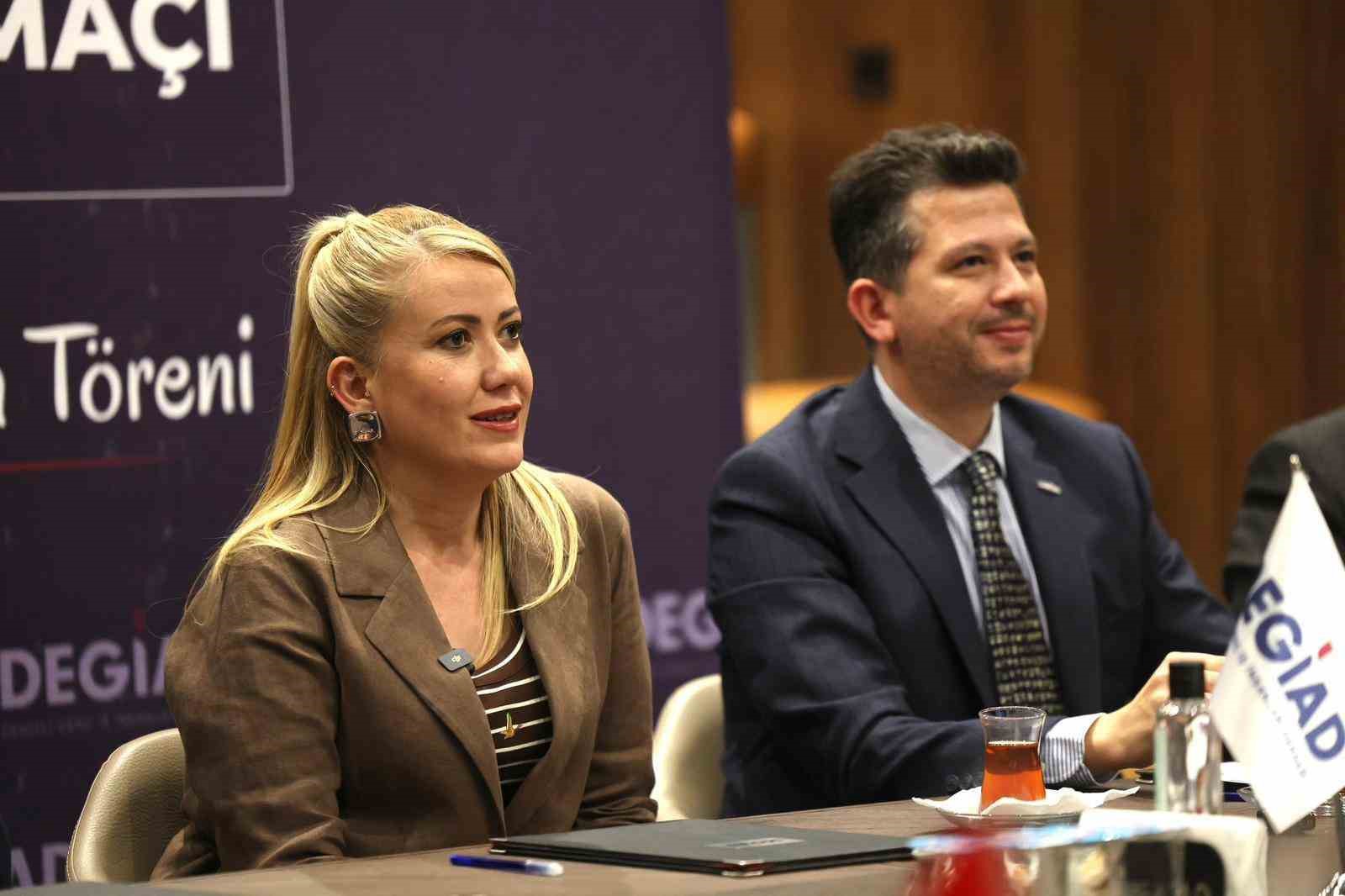 Başkan Doğan; "Eğitime ve öğrencilerimize her zaman destek olacağız"
Başkan Doğan; "Eğitime ve öğrencilerimize her zaman destek olacağız"