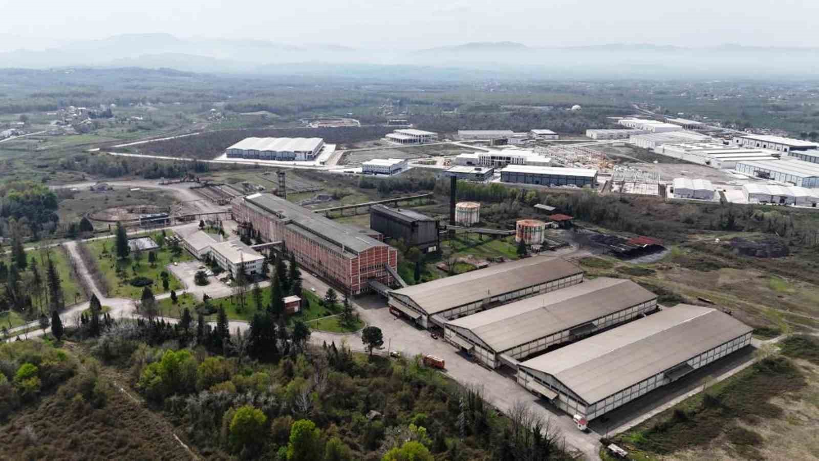 Başkan Doğan: "Fabrika yeri hazır; Chery gelirse gelir, gelmezse başka firmalara veririz"
Başkan Doğan: "Fabrika yeri hazır; Chery gelirse gelir, gelmezse başka firmalara veririz"