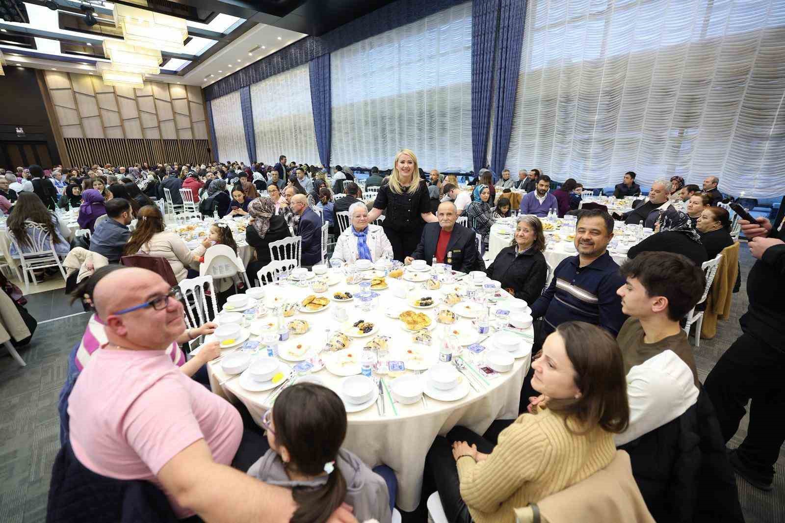 Başkan Doğan gazi ve şehit yakınları ile iftarda bir araya geldi
