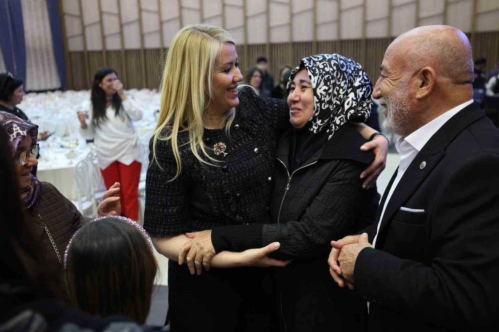 Başkan Doğan gazi ve şehit yakınları ile iftarda bir araya geldi
