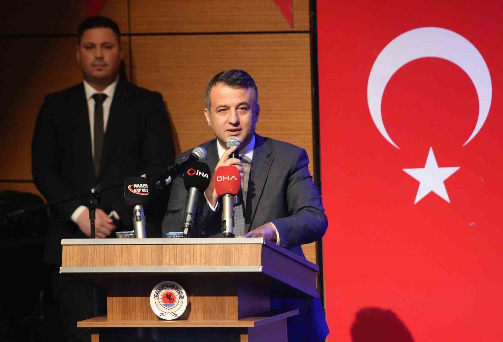 Başkan Doğan: "Gülsan’da yüzde 80 anlaşma oranına geldik"
Başkan Doğan: "Gülsan’da yüzde 80 anlaşma oranına geldik"