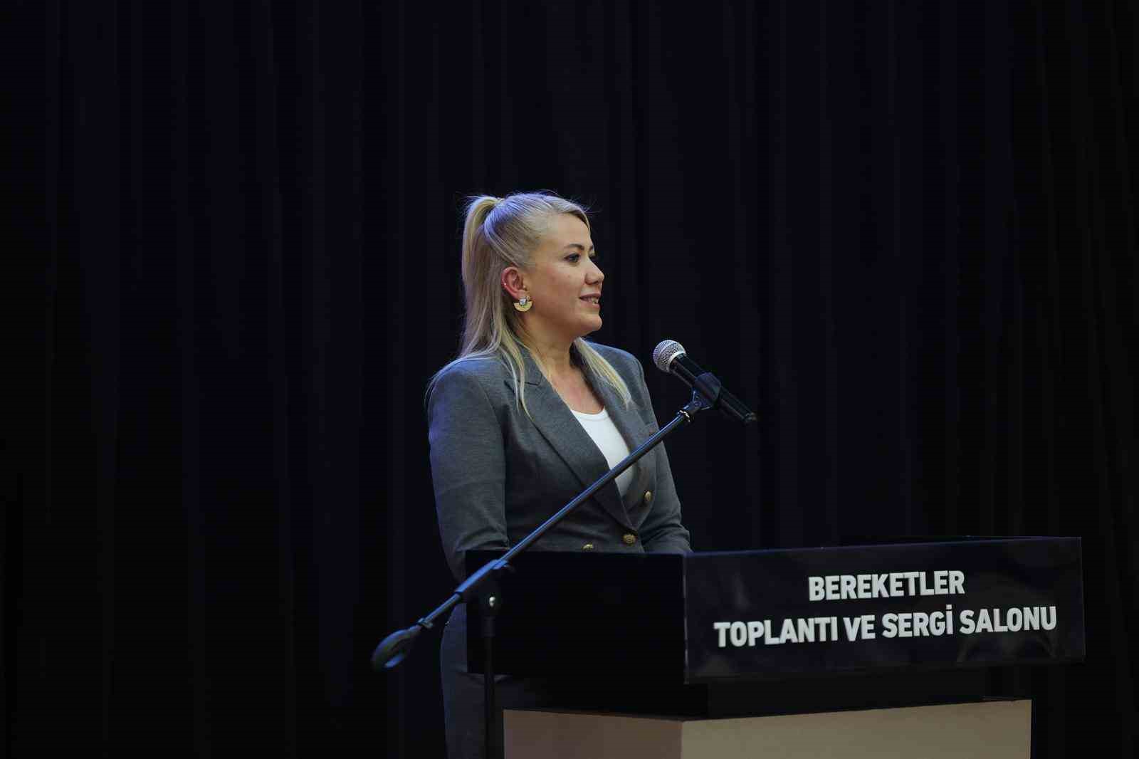 Başkan Doğan muhtarlarla iftarda bir araya geldi
