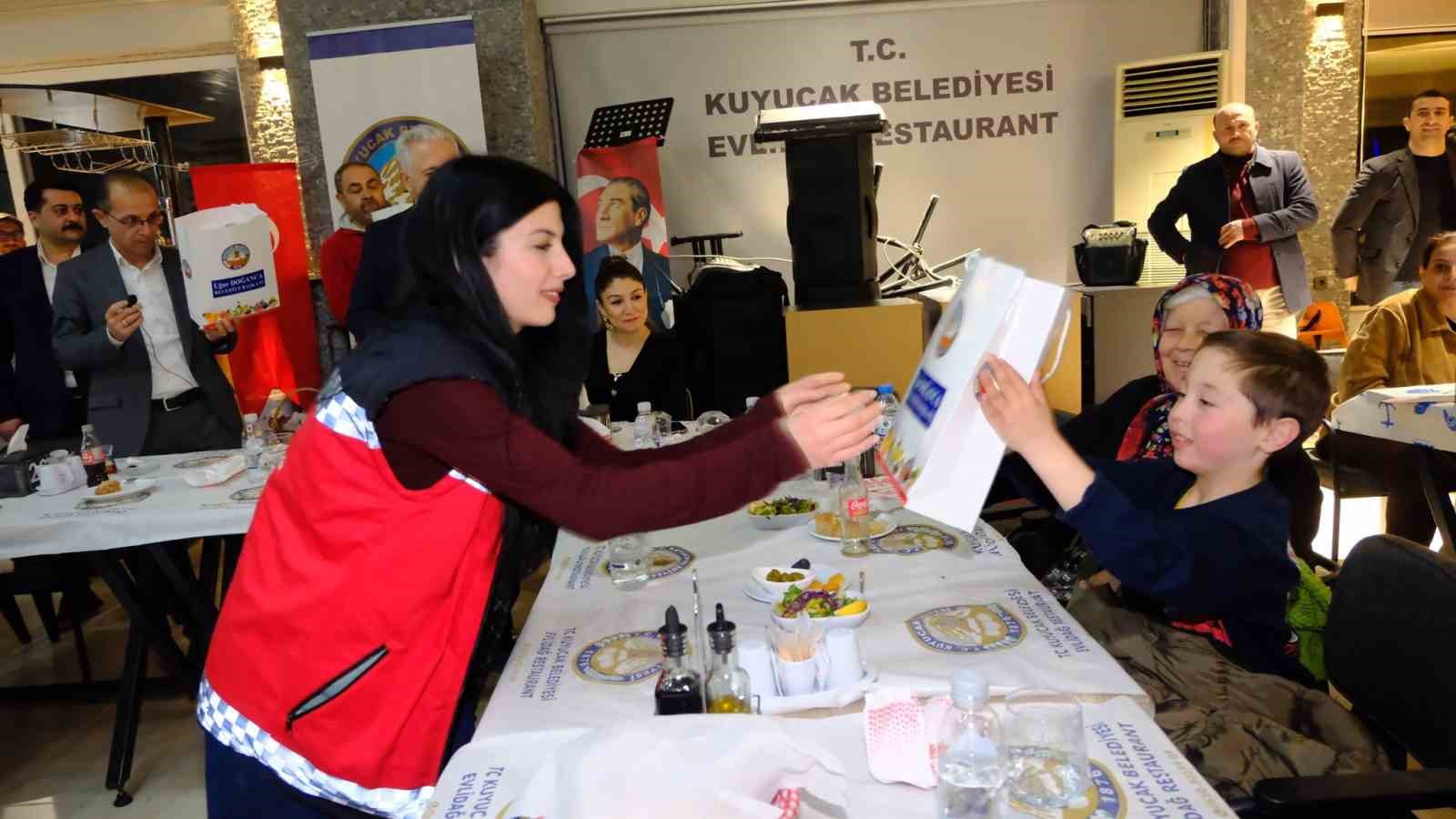 Başkan Doğanca, öksüz ve yetimlerle iftarda buluştu
