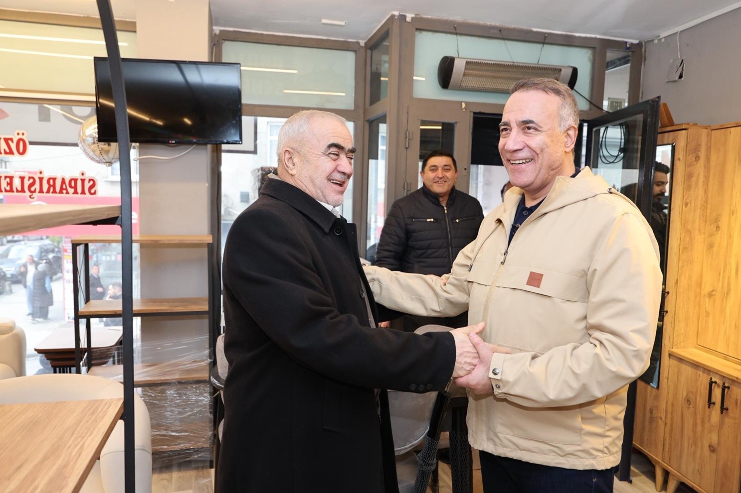 Başkan Dursun: "Gönüllere dokunmak önceliğimiz"
