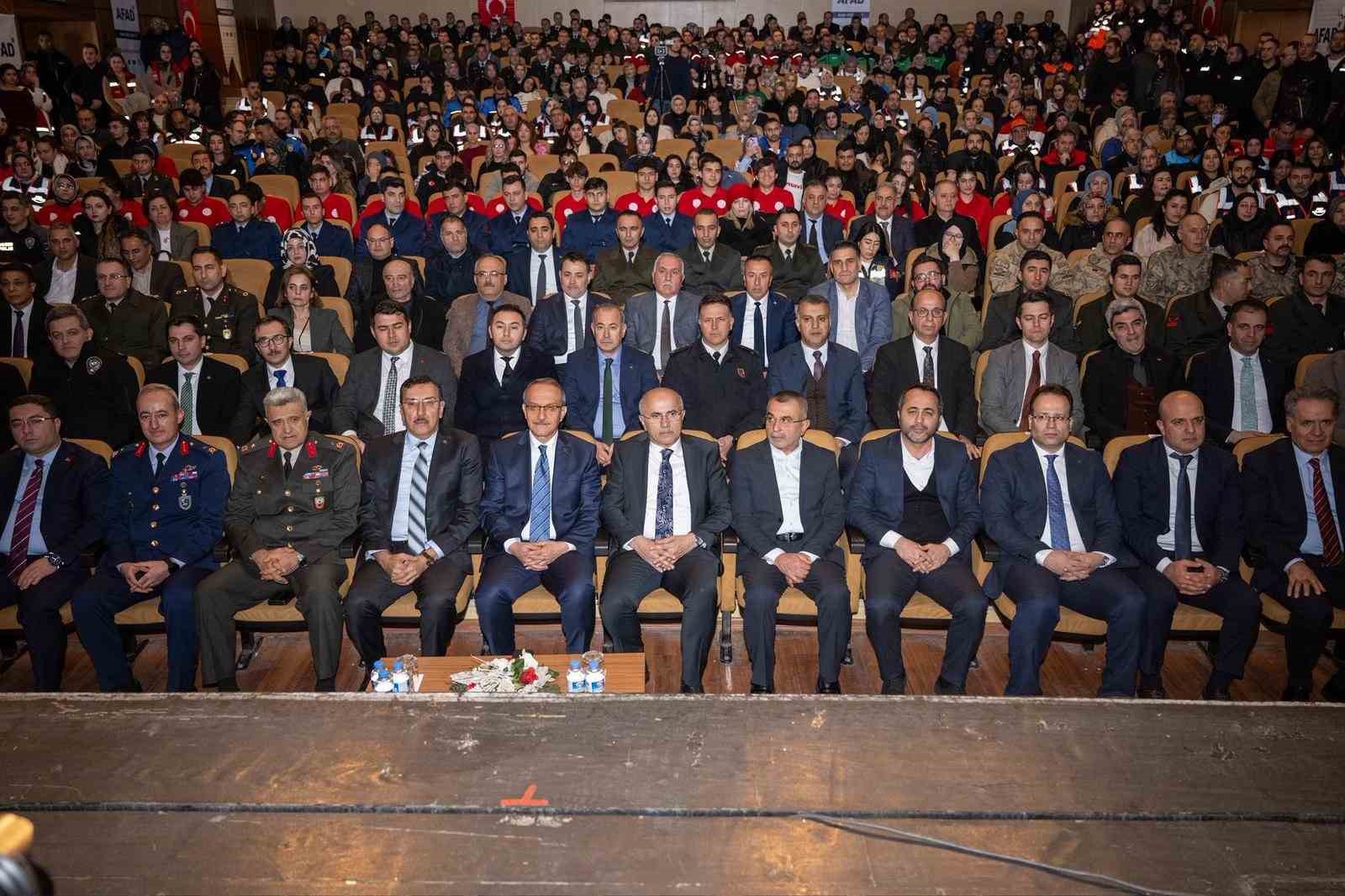 Başkan Er: "Malatya büyük başarıların şehri olacak"
