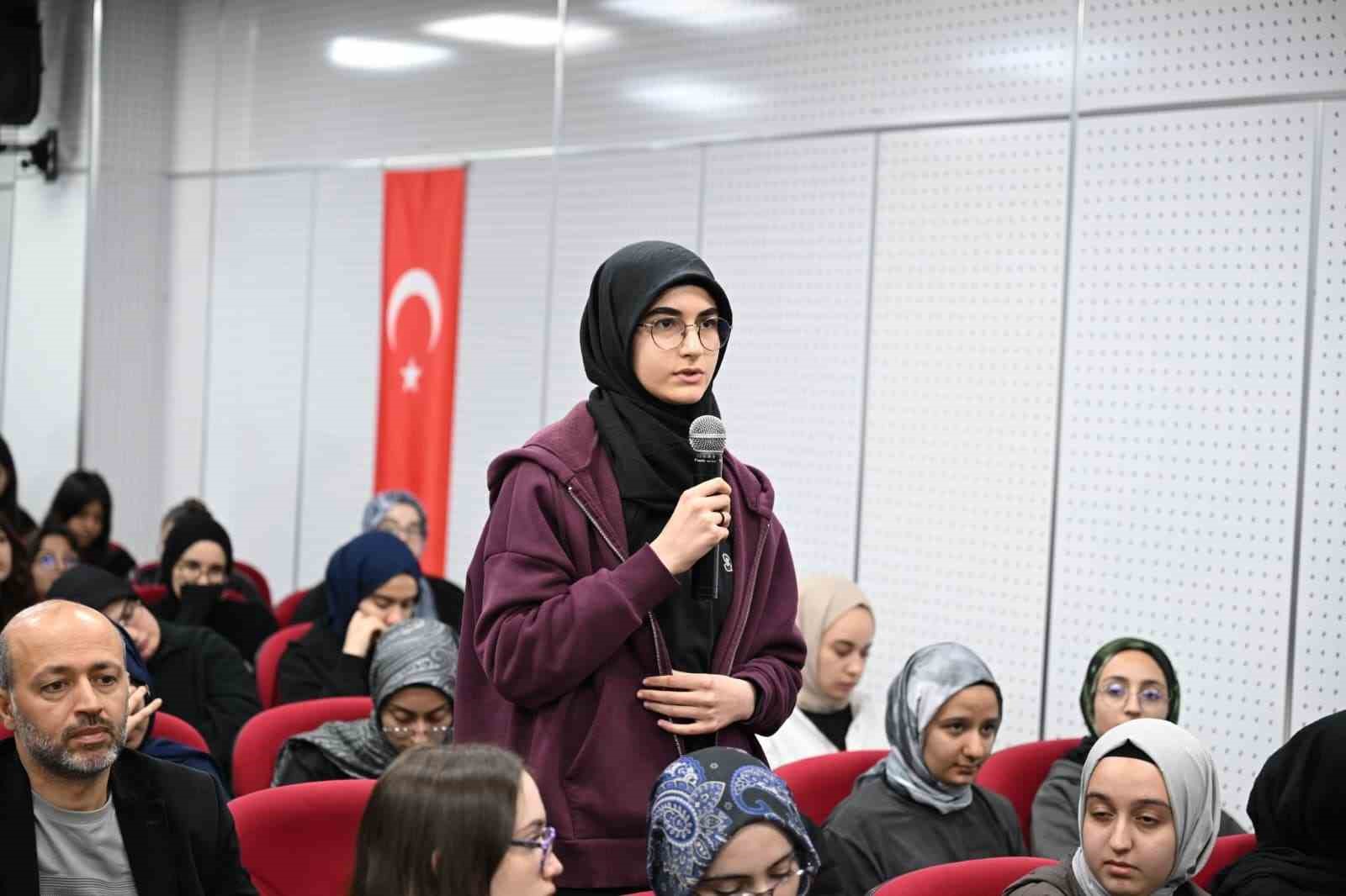 Başkan Er: "Malatya küllerinden doğdu"
Başkan Er: "Malatya küllerinden doğdu"