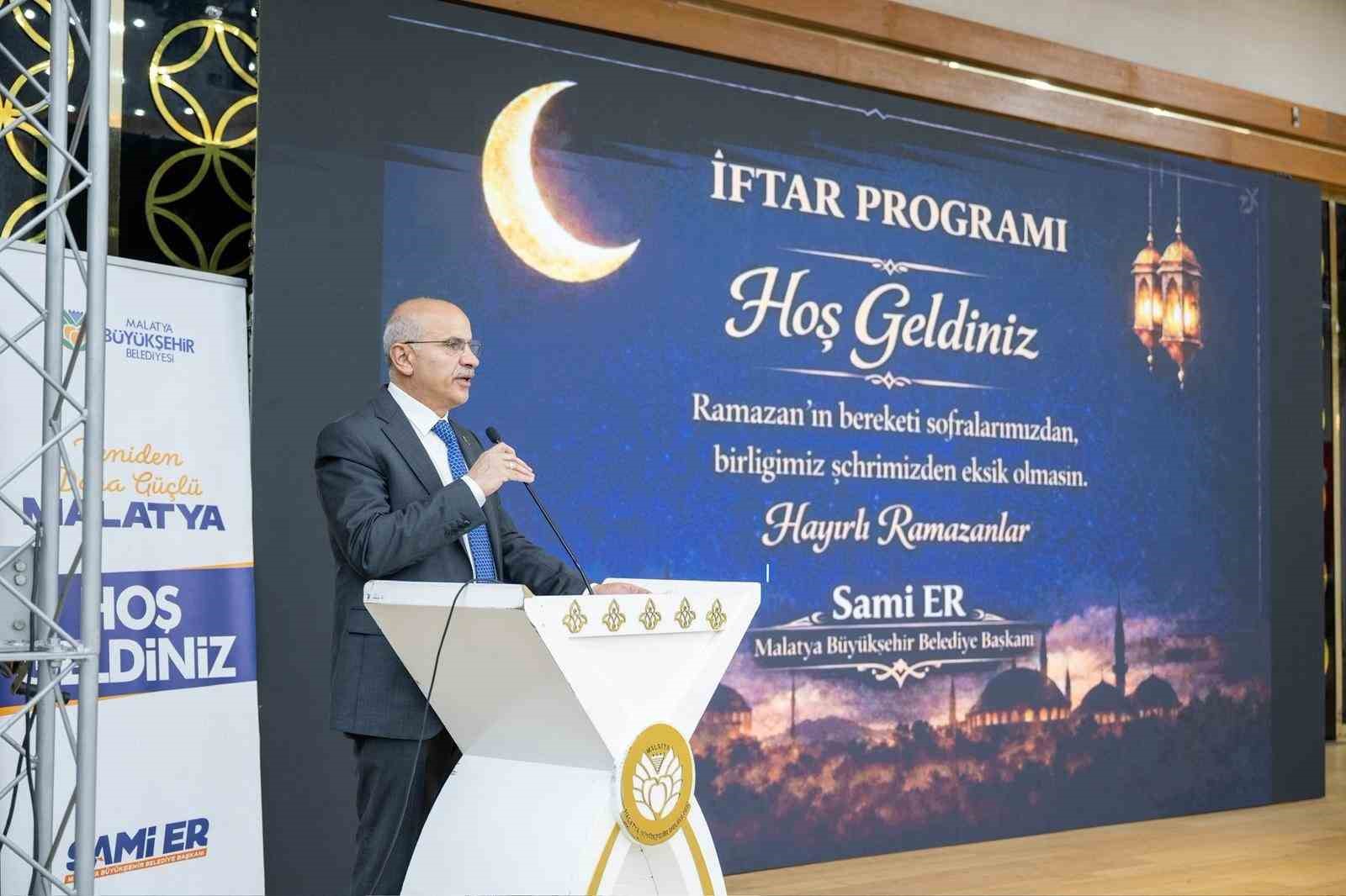 Başkan Er: "Malatya’mız güçlü bir şekilde ayağa kalkıyor"
