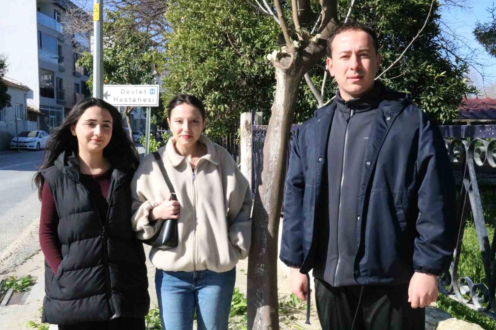 Başkan Ercan, gençlerin talebini yerine getirdi
