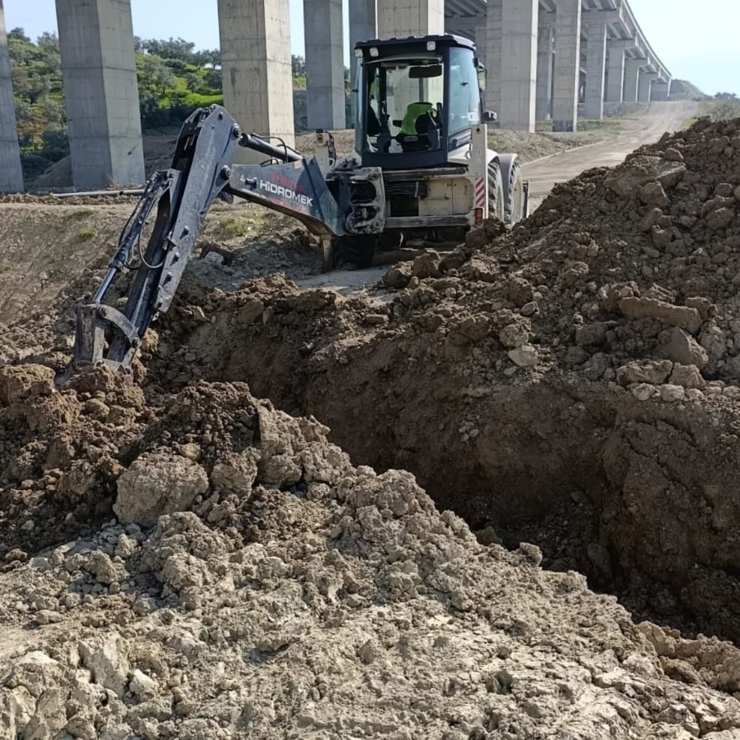 Başkan Ercan: "Yeni haftaya mahallelerimizde yaptığımız çalışmalarla başladık"
