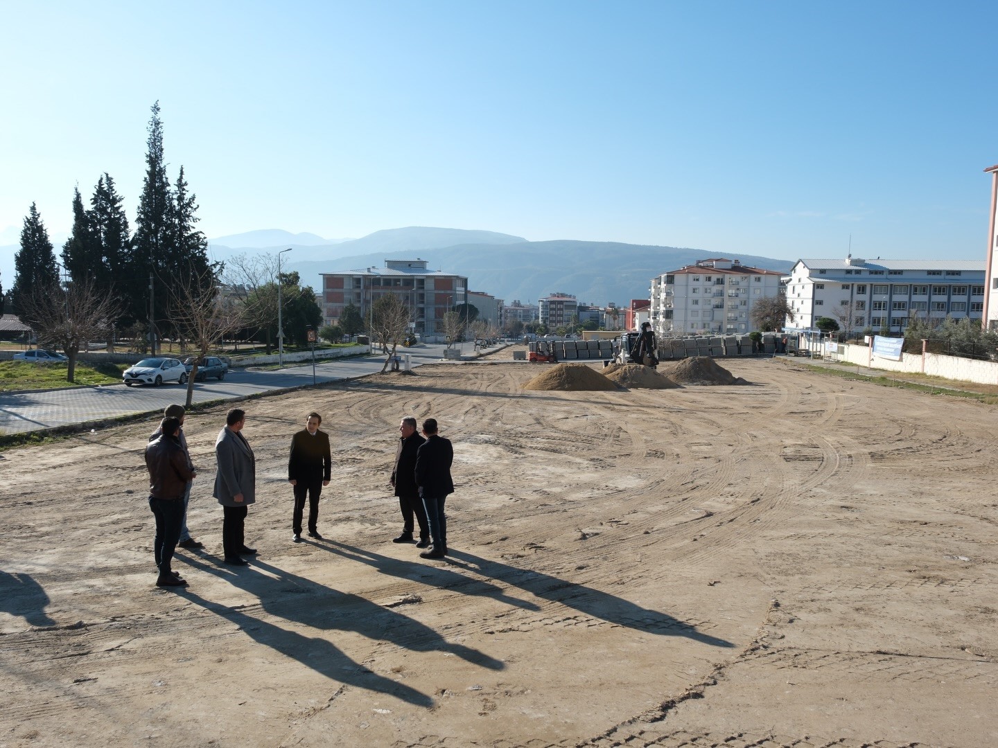 Başkan Erol, okullar bölgesine nefes aldıracak projeyi inceledi
