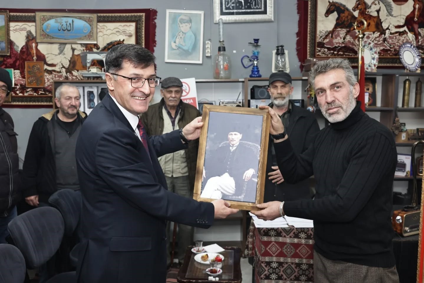 Başkan Eyüp Kahveci, antika ve mezat buluşmalarına katıldı
