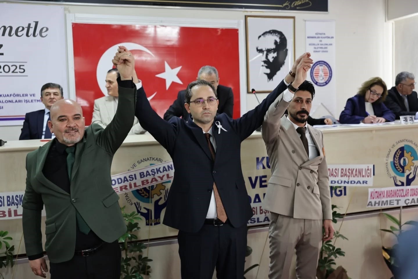 Başkan Eyüp Kahveci, esnafın seçim heyecanına ortak oldu
