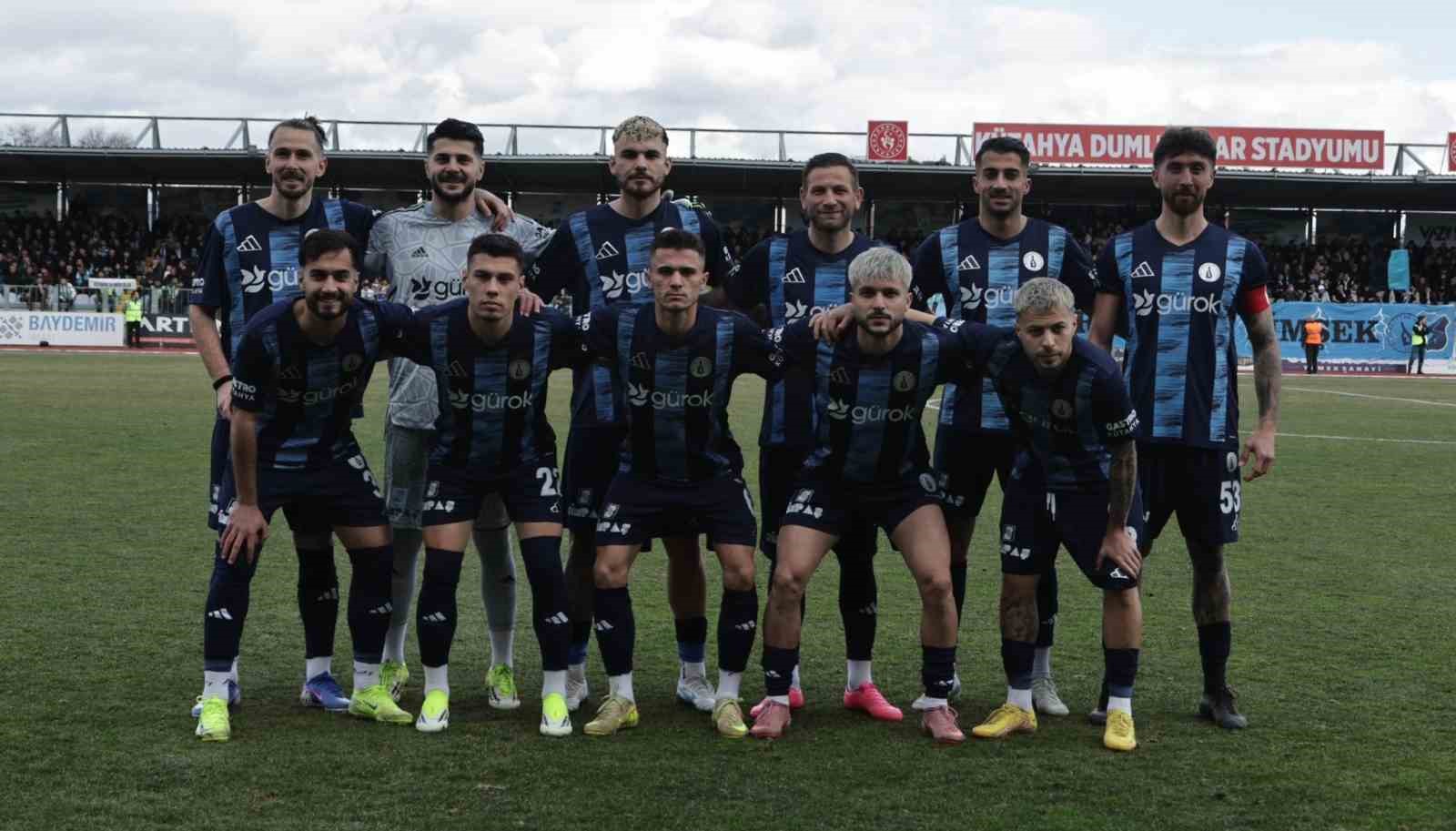 Başkan Eyüp Kahveci ve Vali Musa Işın’dan Kütahyaspor’a tebrik
