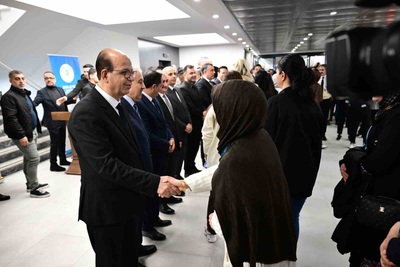 Başkan Geçit: "Başarılı hizmetlerimizin temelinde alın teriniz var"
