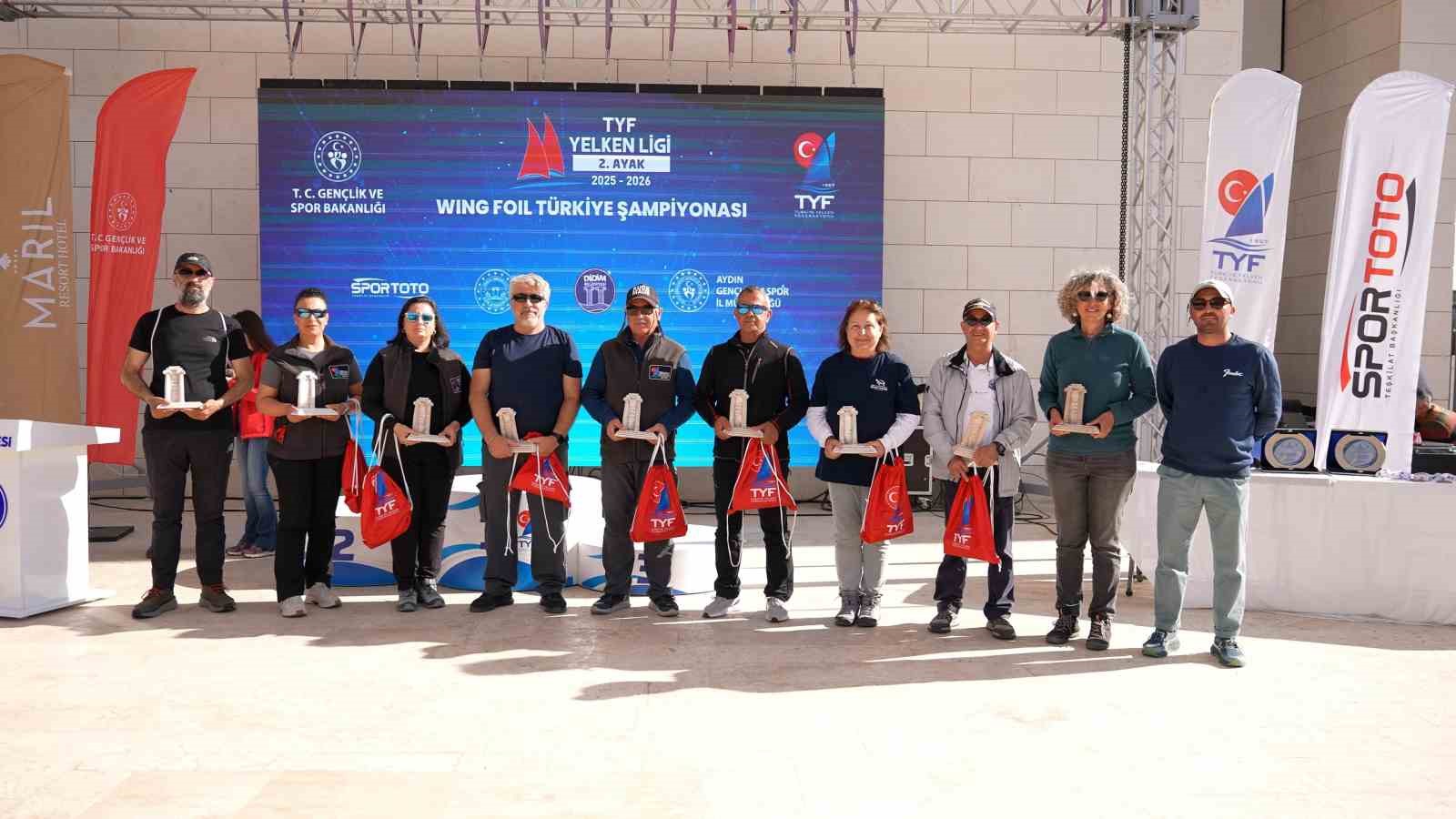 Başkan Gençay: "Bu yıl 3.kez Türkiye Yelken Şampiyonası’na ev sahipliği yapmak büyük mutluluk"
Başkan Gençay: "Bu yıl 3.kez Türkiye Yelken Şampiyonası’na ev sahipliği yapmak büyük mutluluk"