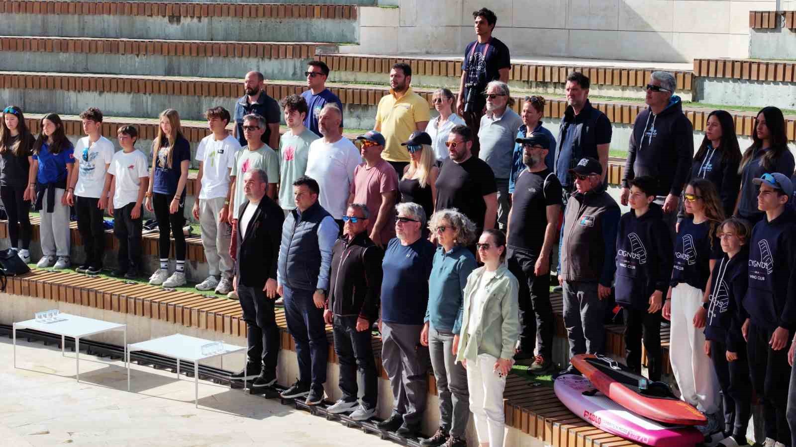 Başkan Gençay: "Bu yıl 3.kez Türkiye Yelken Şampiyonası’na ev sahipliği yapmak büyük mutluluk"
Başkan Gençay: "Bu yıl 3.kez Türkiye Yelken Şampiyonası’na ev sahipliği yapmak büyük mutluluk"