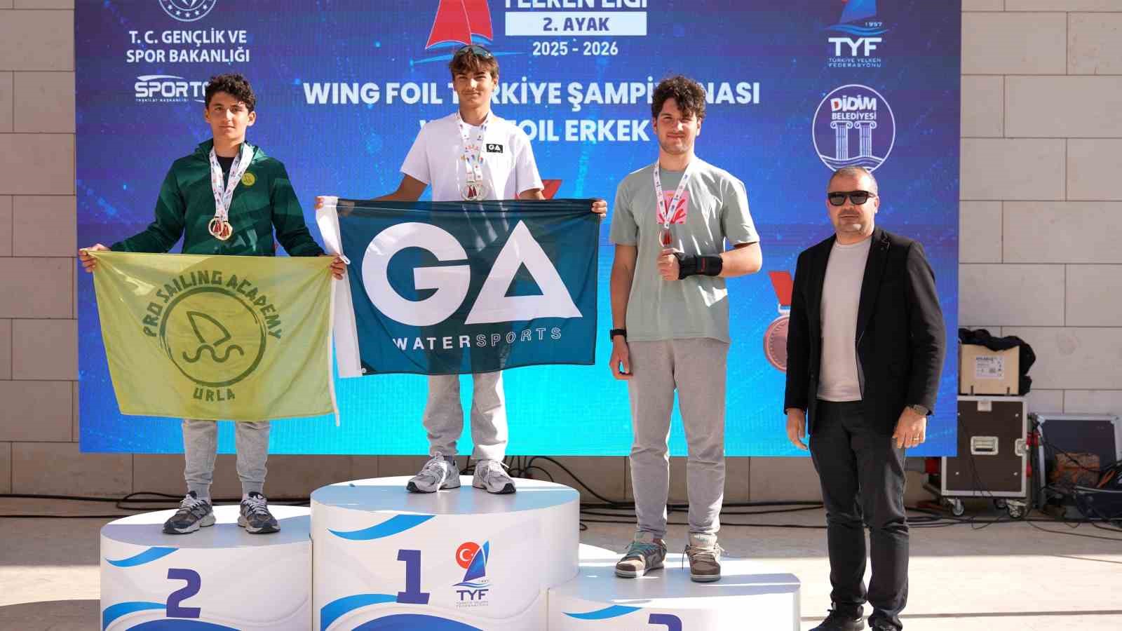 Başkan Gençay: "Bu yıl 3.kez Türkiye Yelken Şampiyonası’na ev sahipliği yapmak büyük mutluluk"
Başkan Gençay: "Bu yıl 3.kez Türkiye Yelken Şampiyonası’na ev sahipliği yapmak büyük mutluluk"