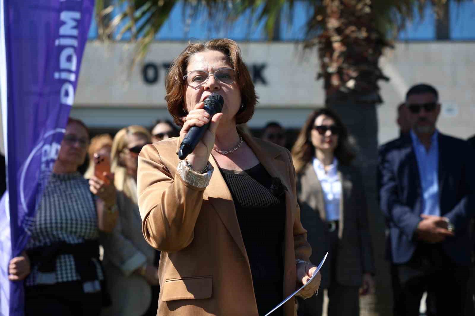 Başkan Gençay: "Kentimizin ortak değerlerini korumak temel önceliğimdir"
