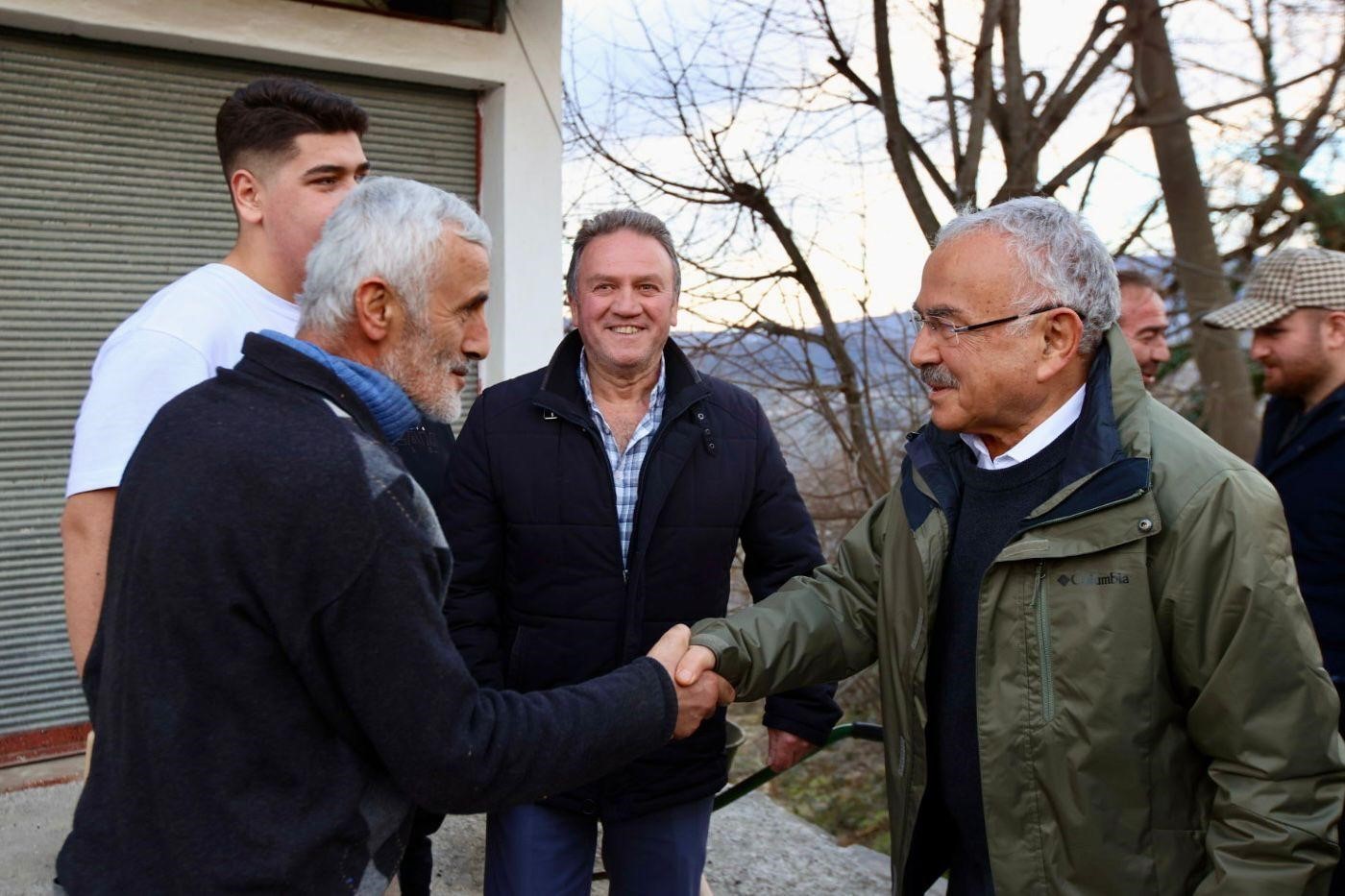 Başkan Güler: "Kendi iş makinelerimiz ile yoğun çalışıyoruz"
