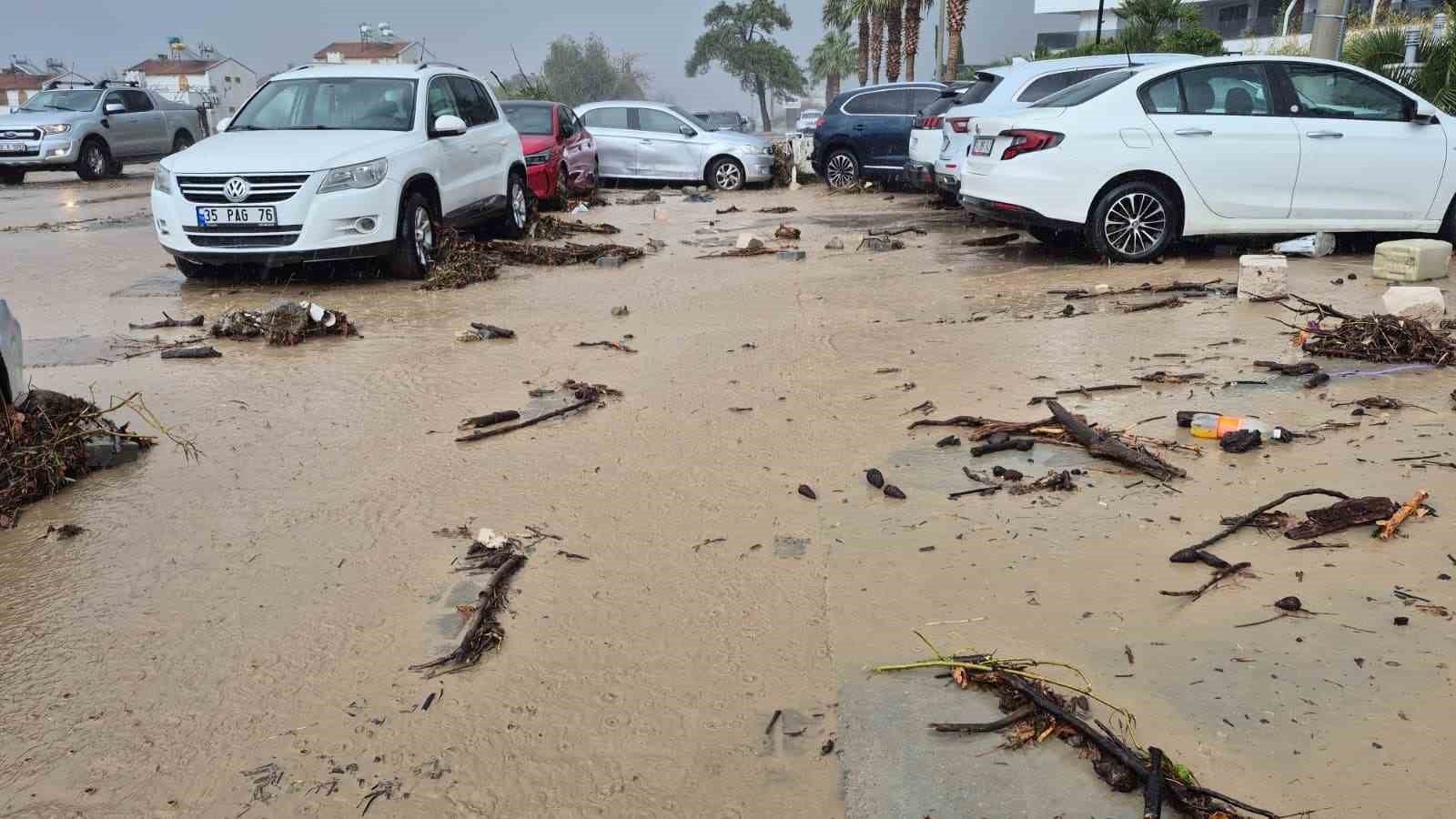 Başkan Günel: "Afetler, tedbirler alınırsa yaşanmaz"
