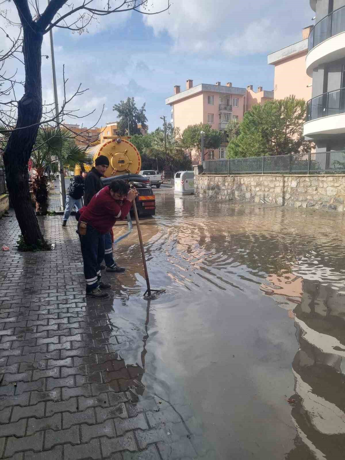 Başkan Günel: "Afetler, tedbirler alınırsa yaşanmaz"
