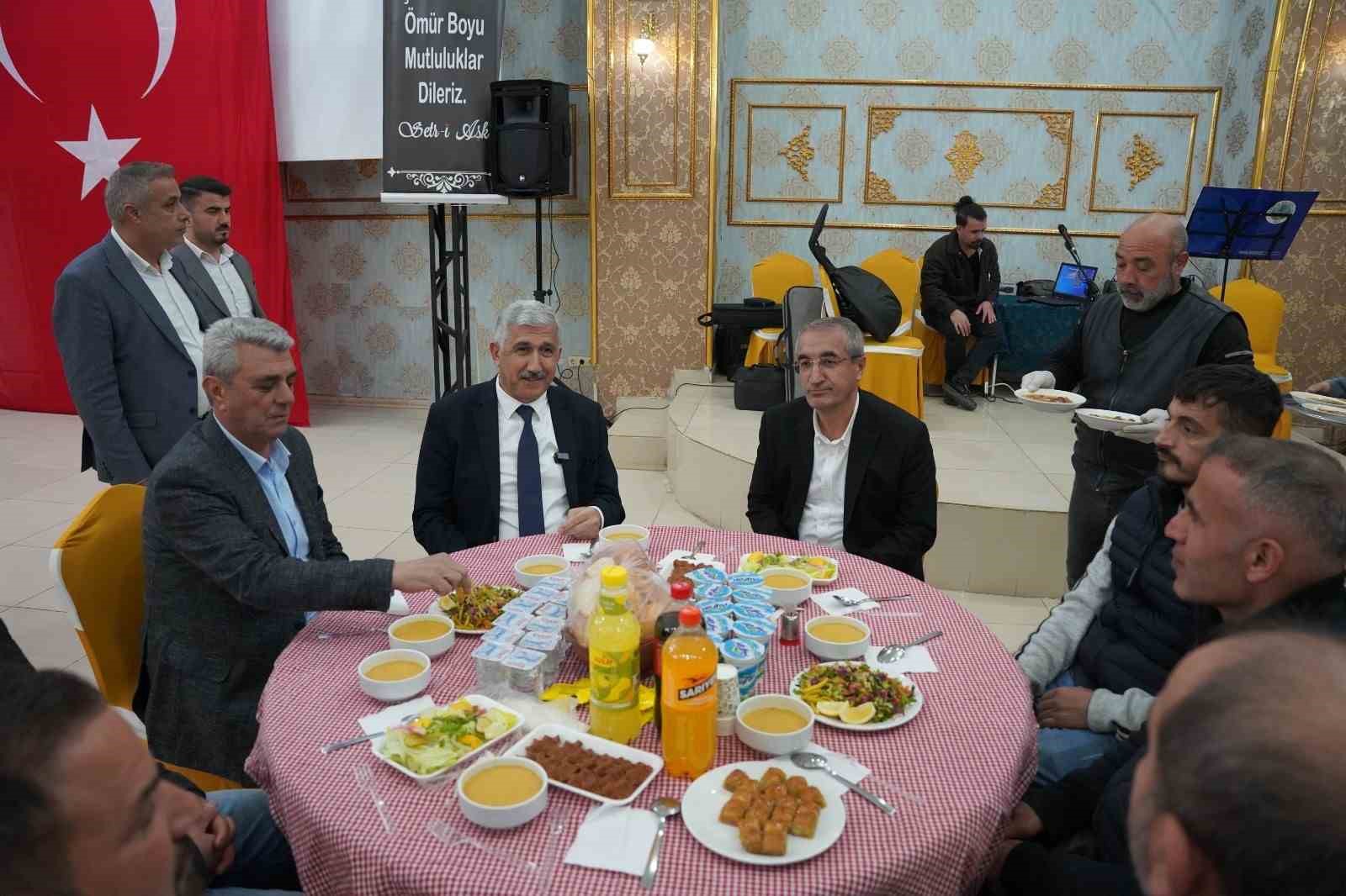 Başkan Hallaç, belediye personeliyle iftar sofrasında buluştu
