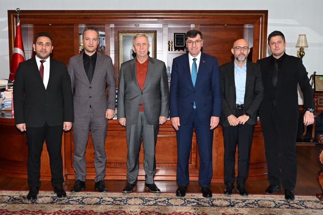 Başkan Kahveci, Mansur Yavaş ile ortak yatırım alanlarını ele aldı
