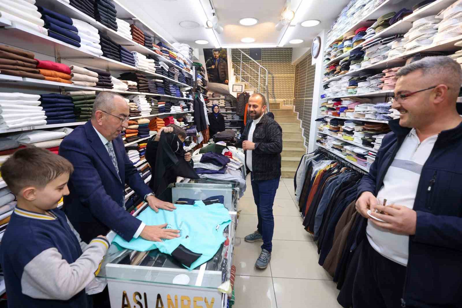 Başkan Kavuş, Bedesten’de bayram coşkusuna ortak oldu
