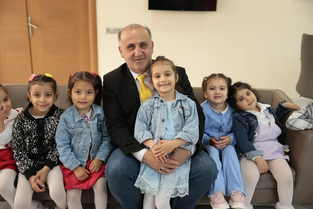 Başkan Kaya minik öğrencileri belediyede ağırladı
