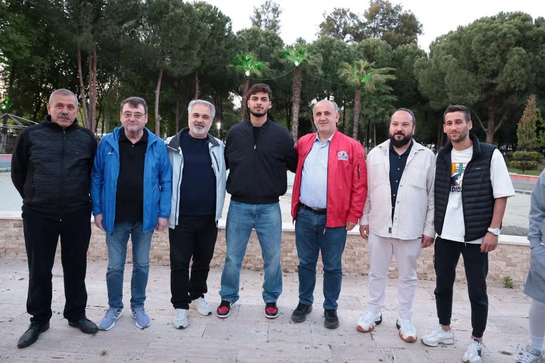 Başkan Kaya’dan namağlup şampiyonluk sonrası birlik mesajı
