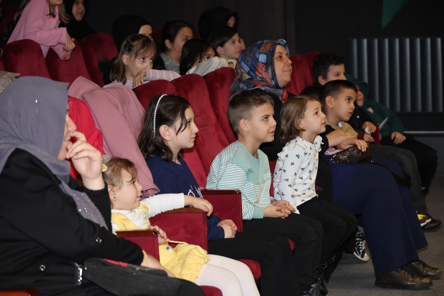 Başkan Kılca öğrencilerin mutluluğuna ortak oldu
