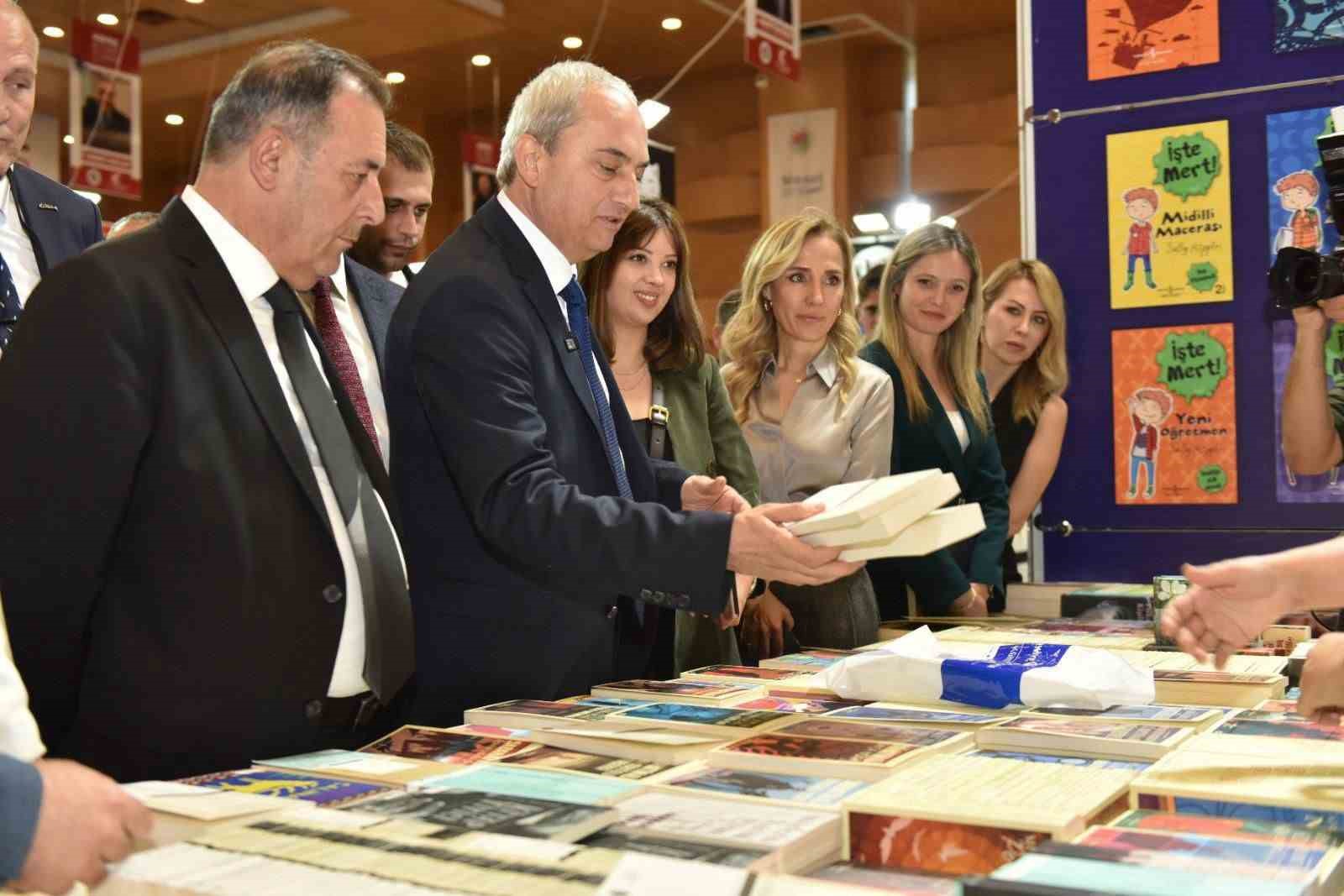 Başkan Kocagöz "Kepez vizyonu"nu anlattı
Başkan Kocagöz "Kepez vizyonu"nu anlattı