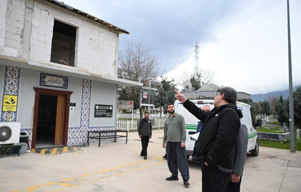 Başkan Kocaman’dan cenaze hizmetleri binasına inceleme
