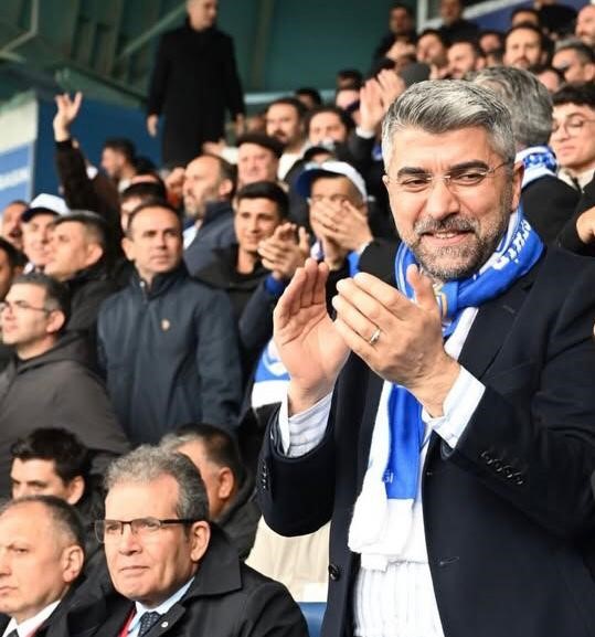 Başkan Küçükoğlu: "Süper lig yolunda kenetlendik"
Başkan Küçükoğlu: "Süper lig yolunda kenetlendik"