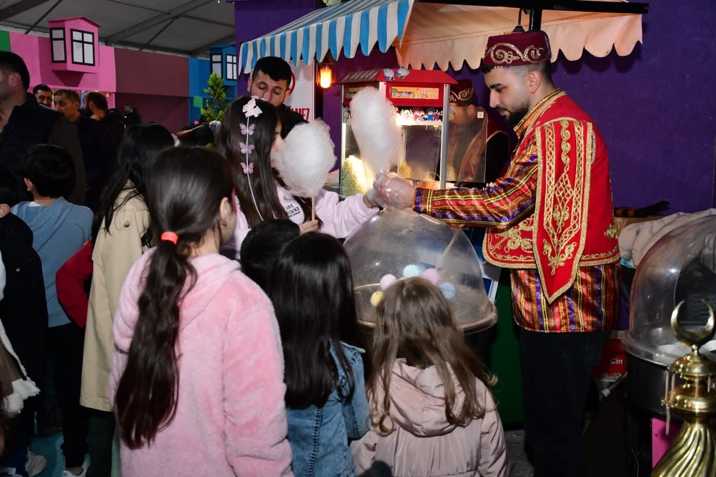 Başkan Kul: "Ramazan ayının manevi iklimi Terme’de yaşanıyor"
Başkan Kul: "Ramazan ayının manevi iklimi Terme’de yaşanıyor"